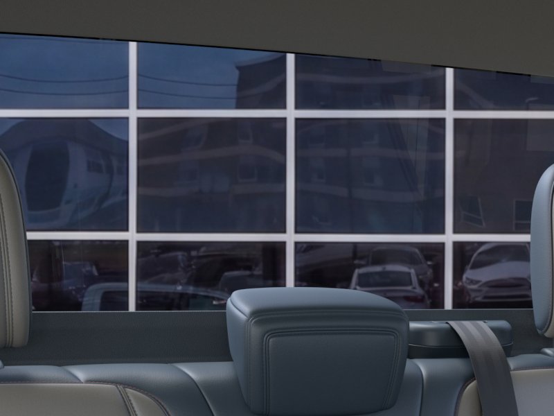 New 2026 Oxford White Ford Lariat® image 24