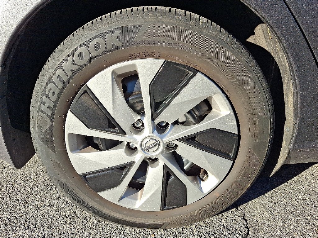 Used 2024 Gray Nissan 2.5 S image 7