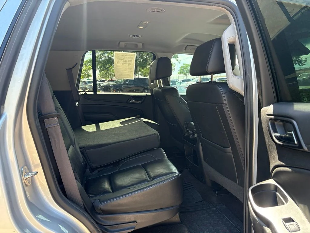 Used 2016 Silver Chevrolet LT image 28