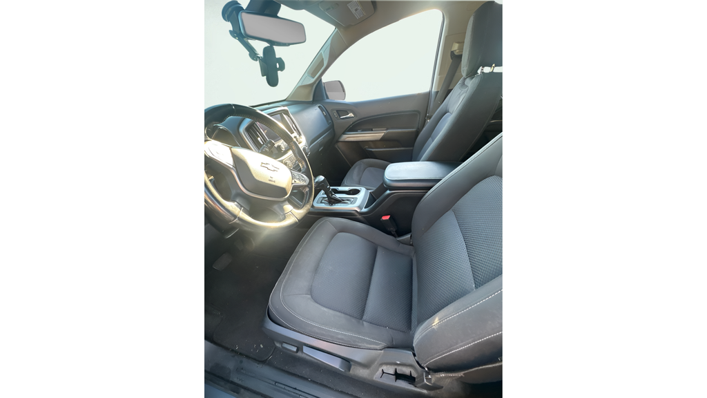 Used 2020 Steel Metallic Chevrolet LT image 13