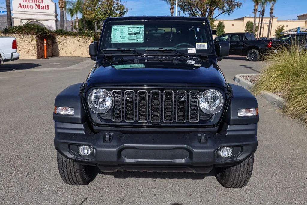New 2026 Black Clear-Coat Exterior Paint Jeep Sport image 8