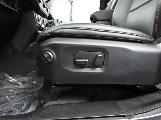 Certified Used 2025 Gray Jeep Sahara image 22