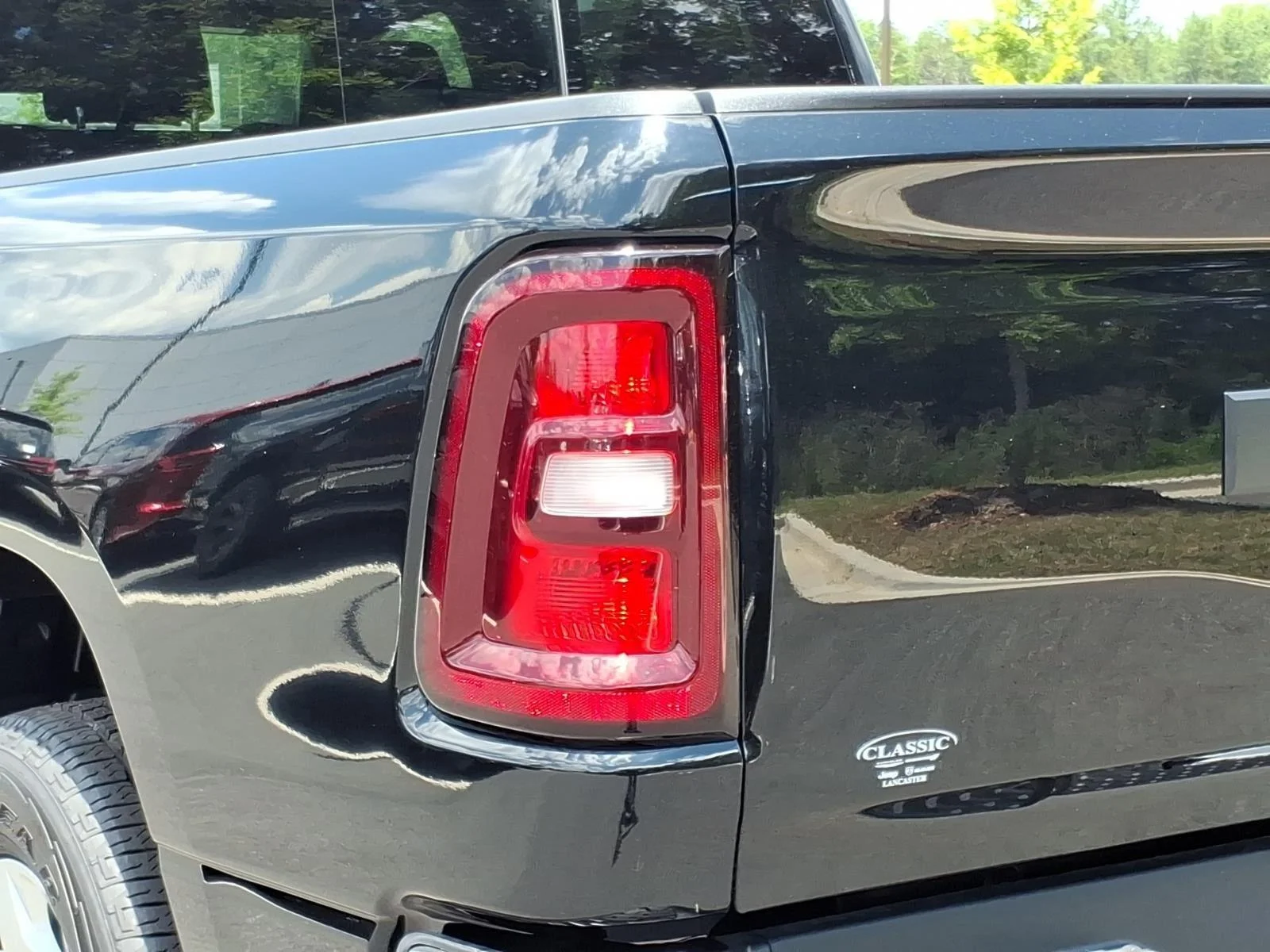 New 2026 Diamond Black Crystal Pearlcoat RAM Tradesman image 18