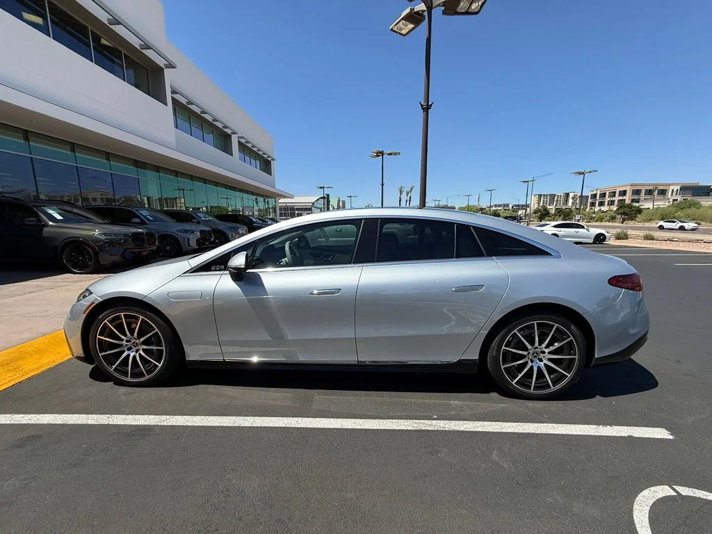 Used 2022 Silver Mercedes-Benz 580 image 6