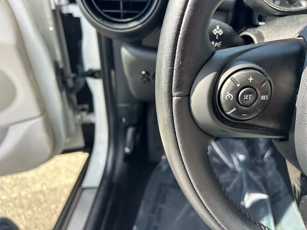 Used 2015 White MINI Base image 21