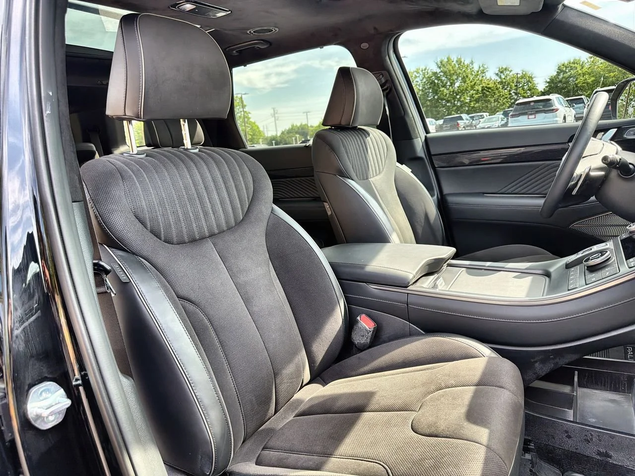 Used 2025 Black Hyundai Calligraphy Night Edition image 23
