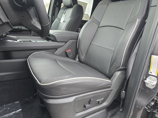 New 2026 Granite Crystal Metallic Clear-Coat Exterior Paint RAM Limited Longhorn image 5