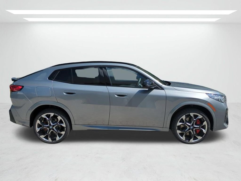 New 2026 Skyscraper Grey Metallic BMW xDrive28i image 3