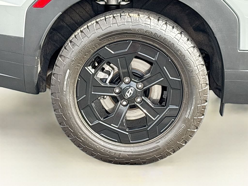 Used 2025 Gray Hyundai  image 34