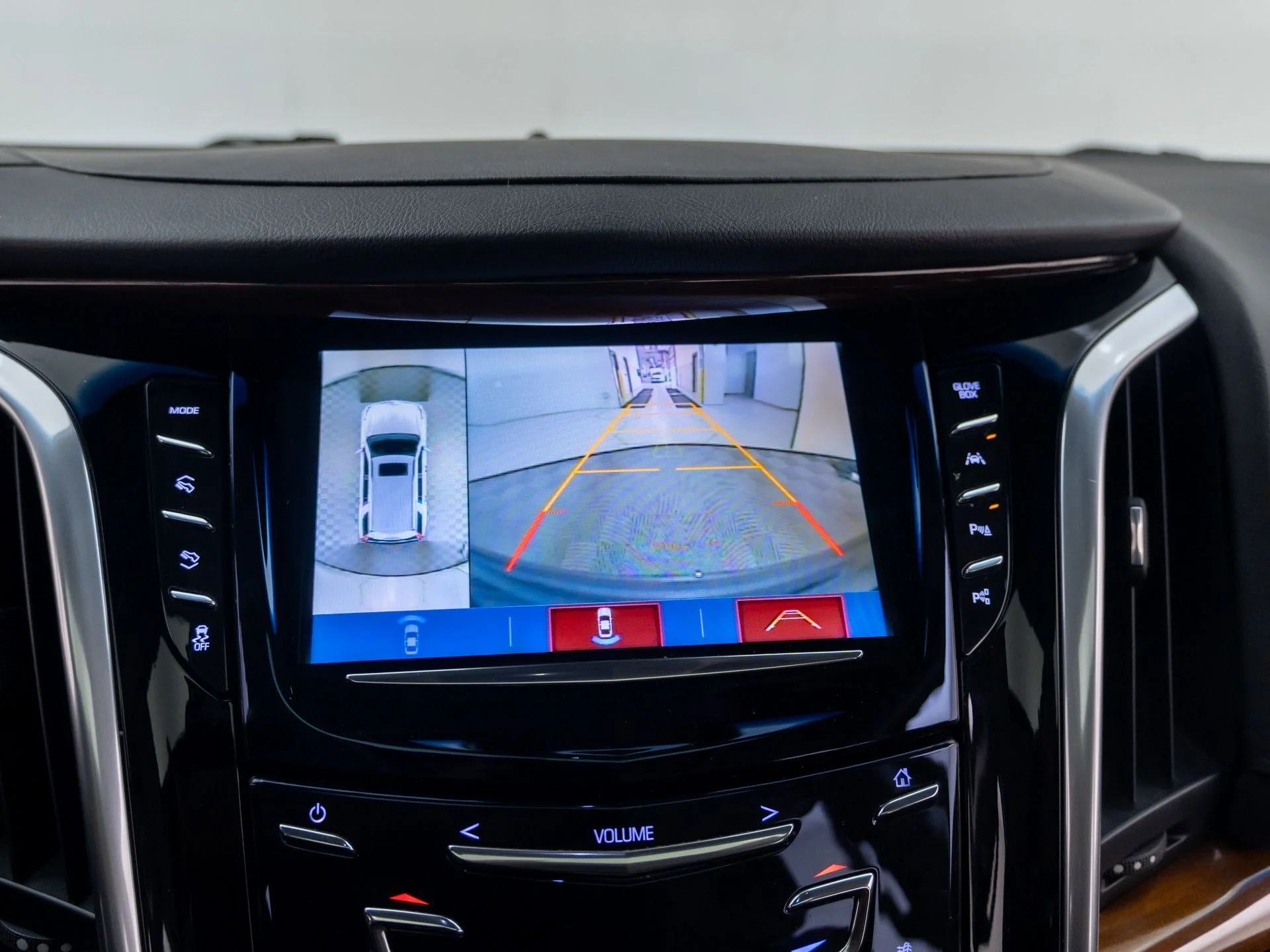 Used 2019 Black Cadillac Luxury image 28