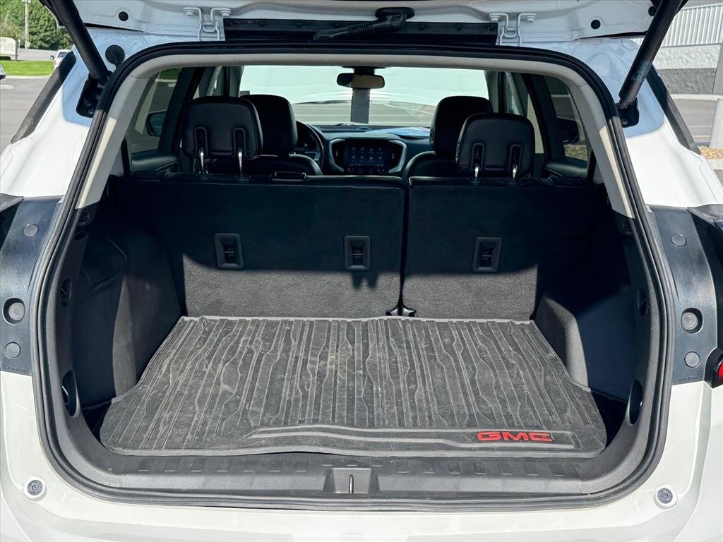 Used 2020 SUMMIT WHITE GMC SLT image 29