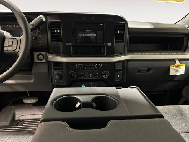 New 2026 Oxford White Ford XL image 11