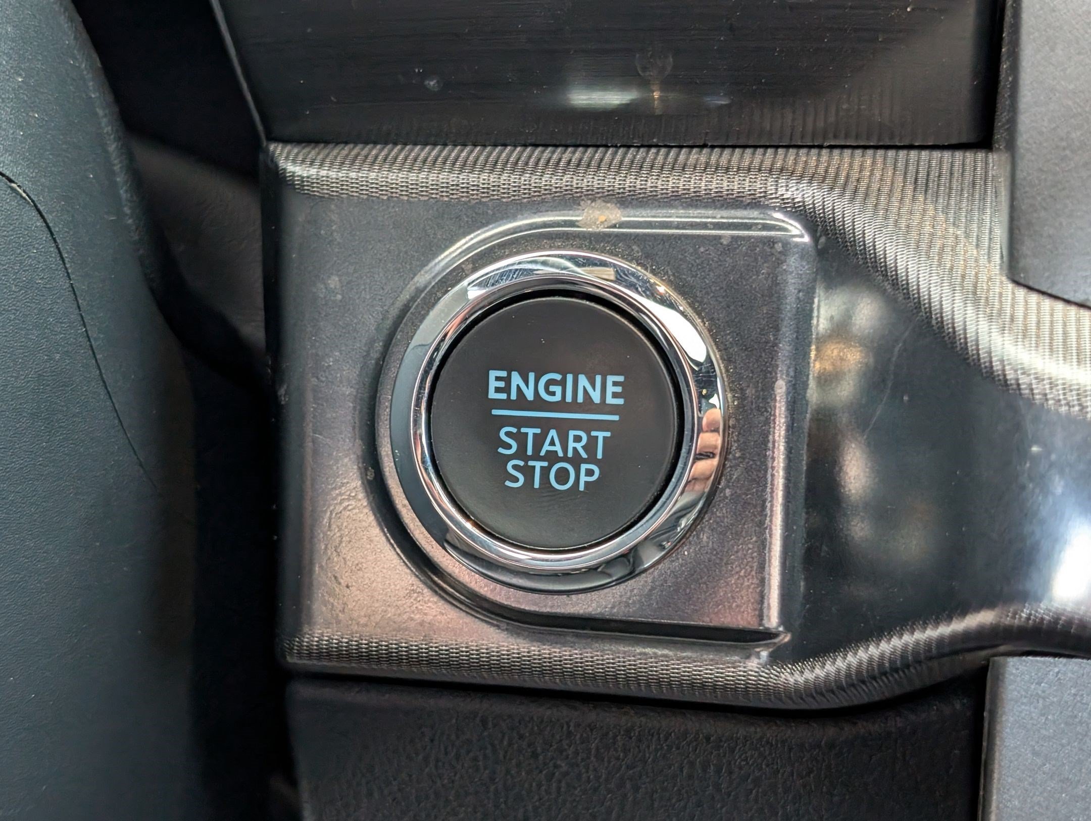 Certified Used 2025 Blue Ford LARIAT image 19