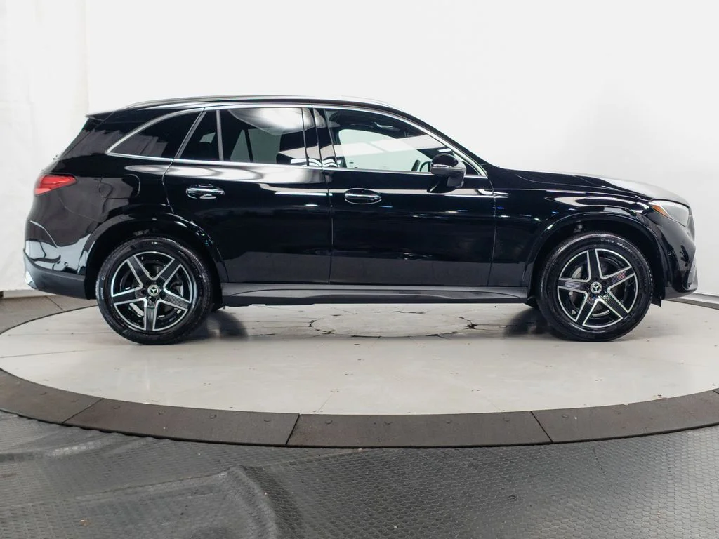 Certified Used 2026 Black Mercedes-Benz GLC 300 image 30