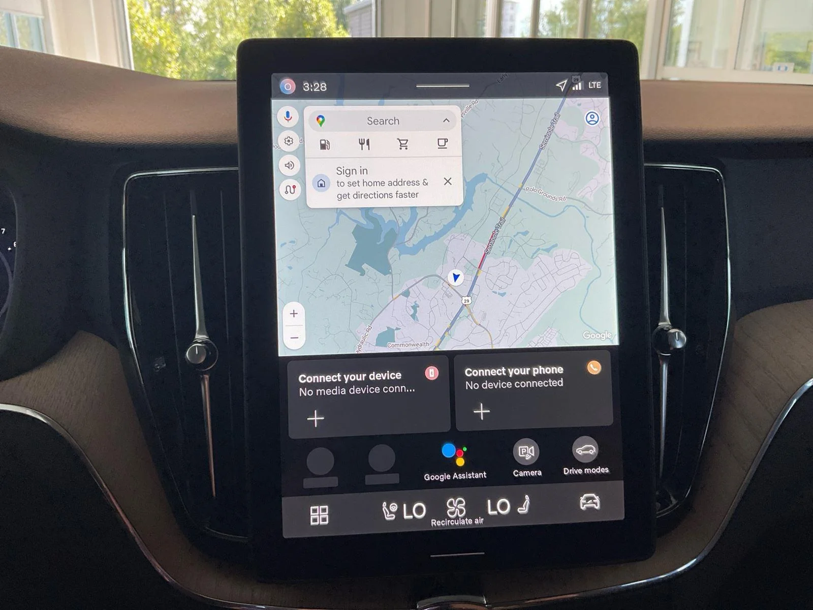 2026 Volvo XC60 Plus - Photo 21