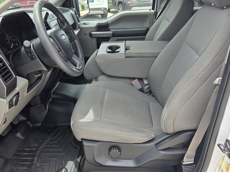 Used 2020 Oxford White FORD XLT 2WD SUPERCREW 5.5