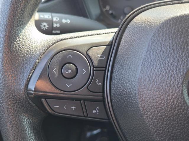 2025 Toyota Corolla LE - Photo 15
