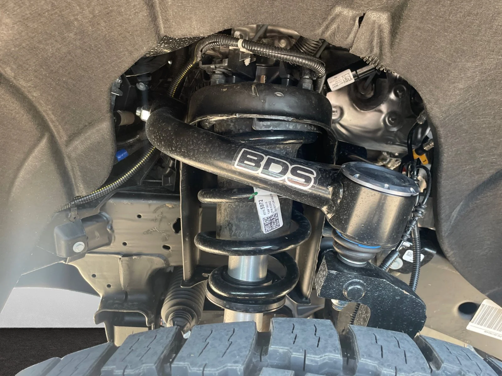 New 2026 Onyx Black GMC Elevation image 10