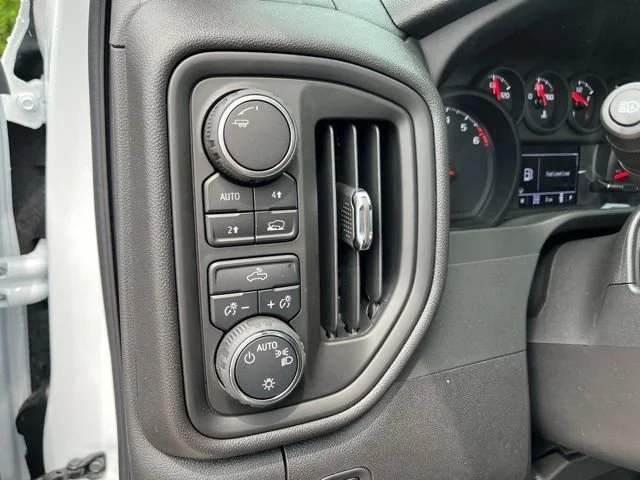 2025 Chevrolet Silverado 1500 Work Truck - Photo 11