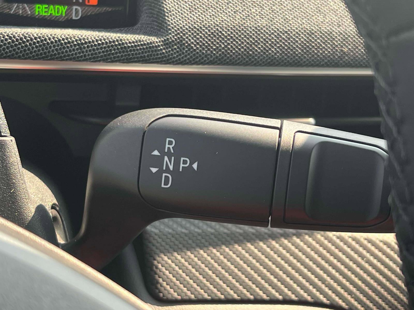 2025 Ford Mustang Mach-E Premium - Photo 23