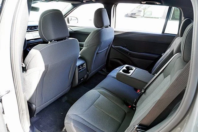 New 2026 Sting-Gray Clear-Coat Exterior Paint Jeep Laredo image 19
