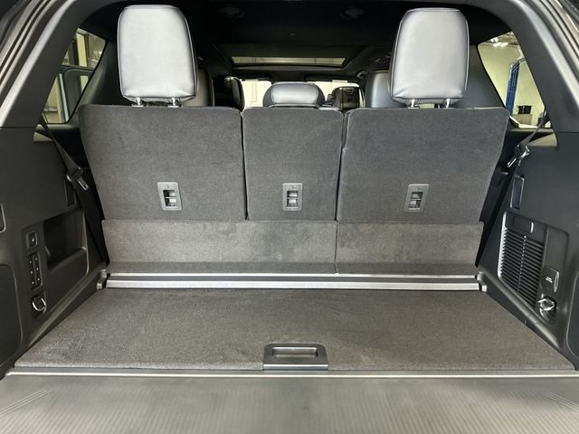 New 2027 Gray Ford Platinum image 26