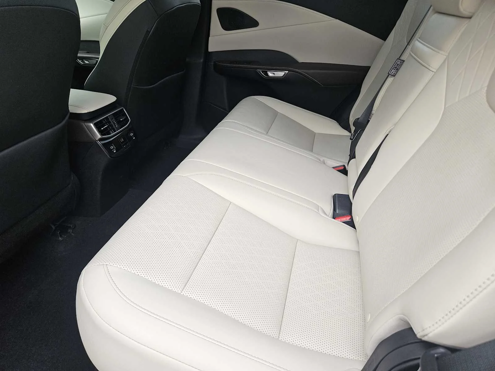 Certified Used 2025 EMINENT WHITE PEARL Lexus Premium Plus image 22