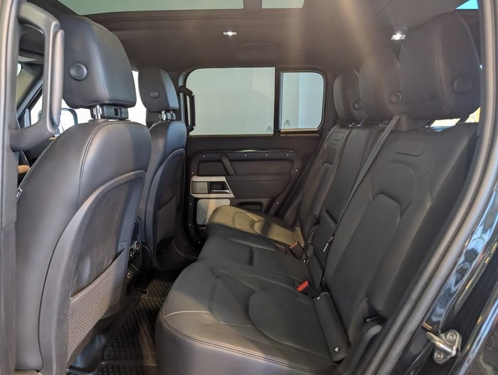 Certified Used 2023 Santorini Black Metallic Land Rover SE image 24