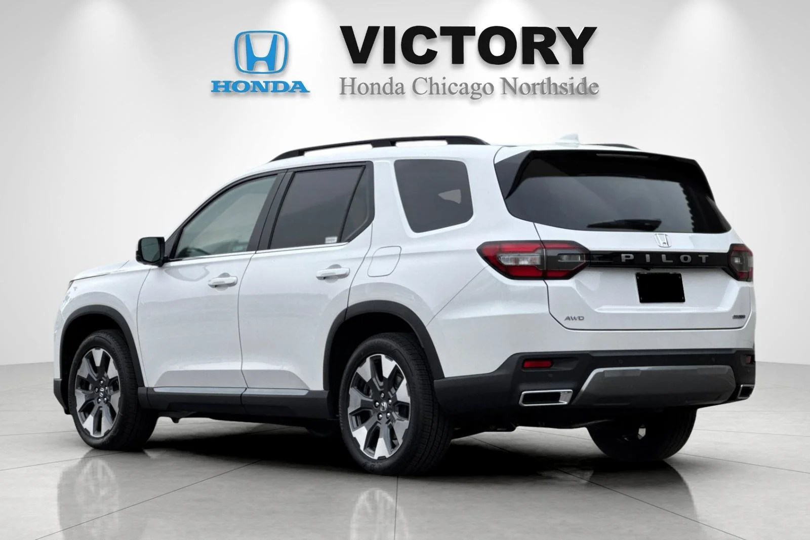 New 2026 Platinum White Pearl Honda Touring image 3