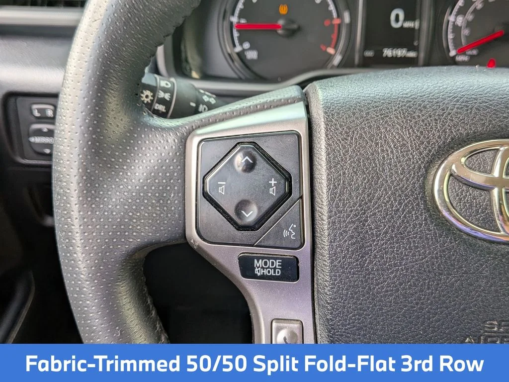Used 2022 Blue Toyota SR5 image 21