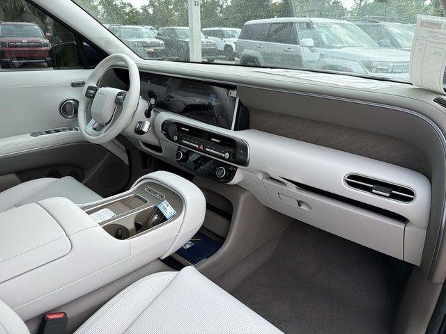 New 2027 Blue Hyundai SEL Premium FWD image 16