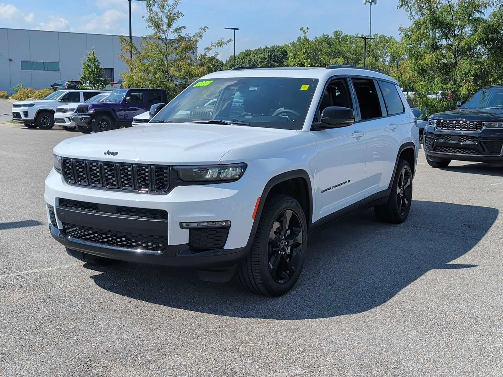 Used 2025 Jeep Grand Cherokee L Limited with VIN 1C4RJKBG8S8694113 for sale in Kansas City
