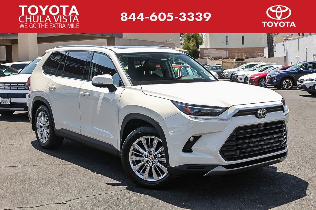 Used 2024 White Toyota Platinum image 1