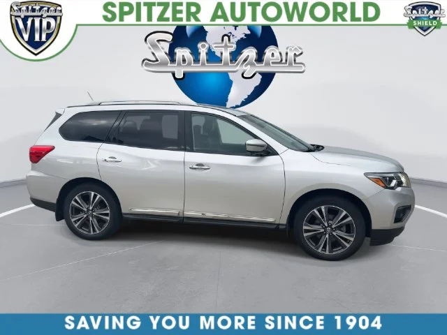 Used 2018 Silver Nissan Platinum image 11