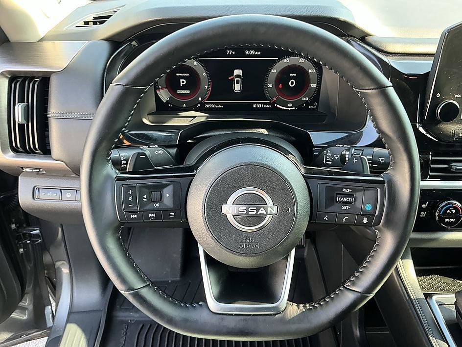 Used 2025 Gun Metallic Nissan Platinum image 14