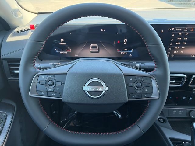 New 2026 Atlantic Gray Metallic / Super Black Two-tone Nissan SR image 24