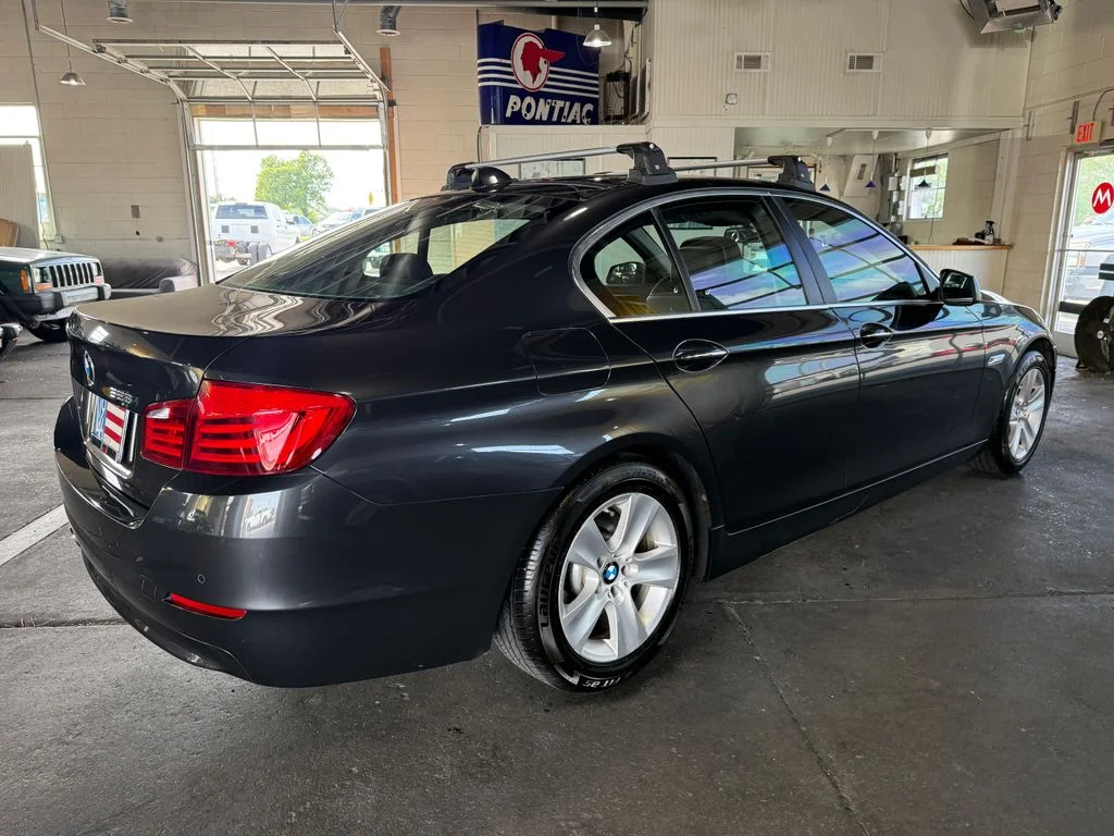 Used 2013 Gray BMW 528i image 12
