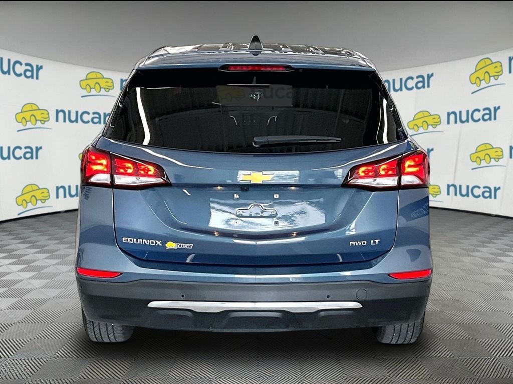 Used 2024 Lakeshore Blue Metallic Chevrolet LT image 5
