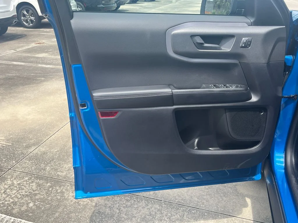 New 2026 Blue Ford Outer Banks image 15