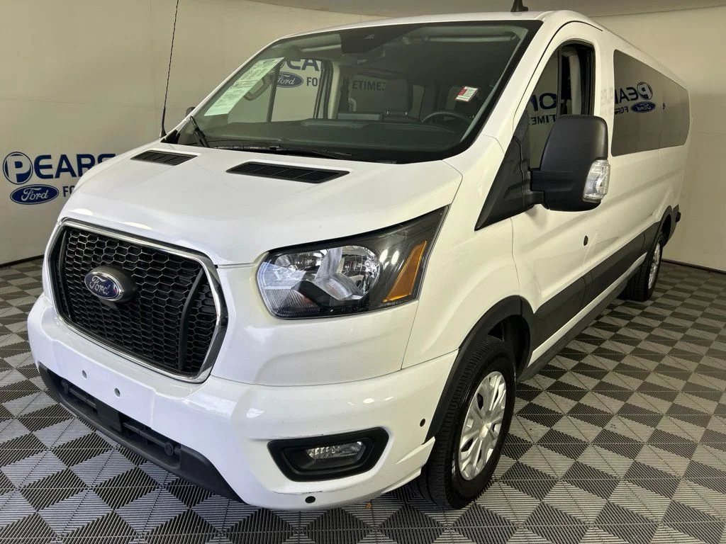 Used 2024 White Ford XLT image 1