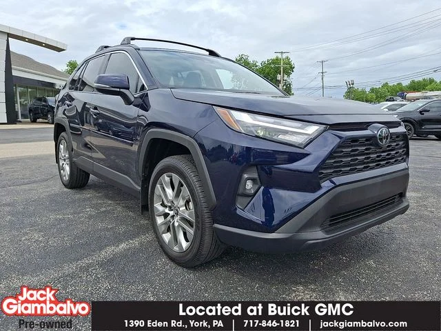 2025 Toyota RAV4 XLE Premium