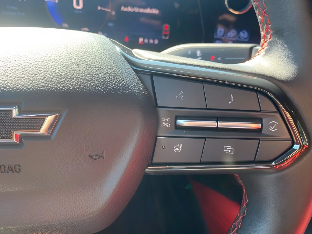 Used 2024 Iridescent Pearl Tricoat Chevrolet RS image 22