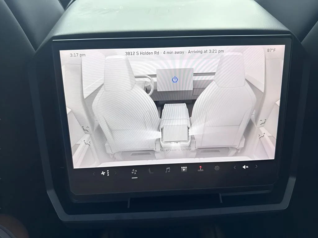 Used 2024  Tesla Cyberbeast image 13