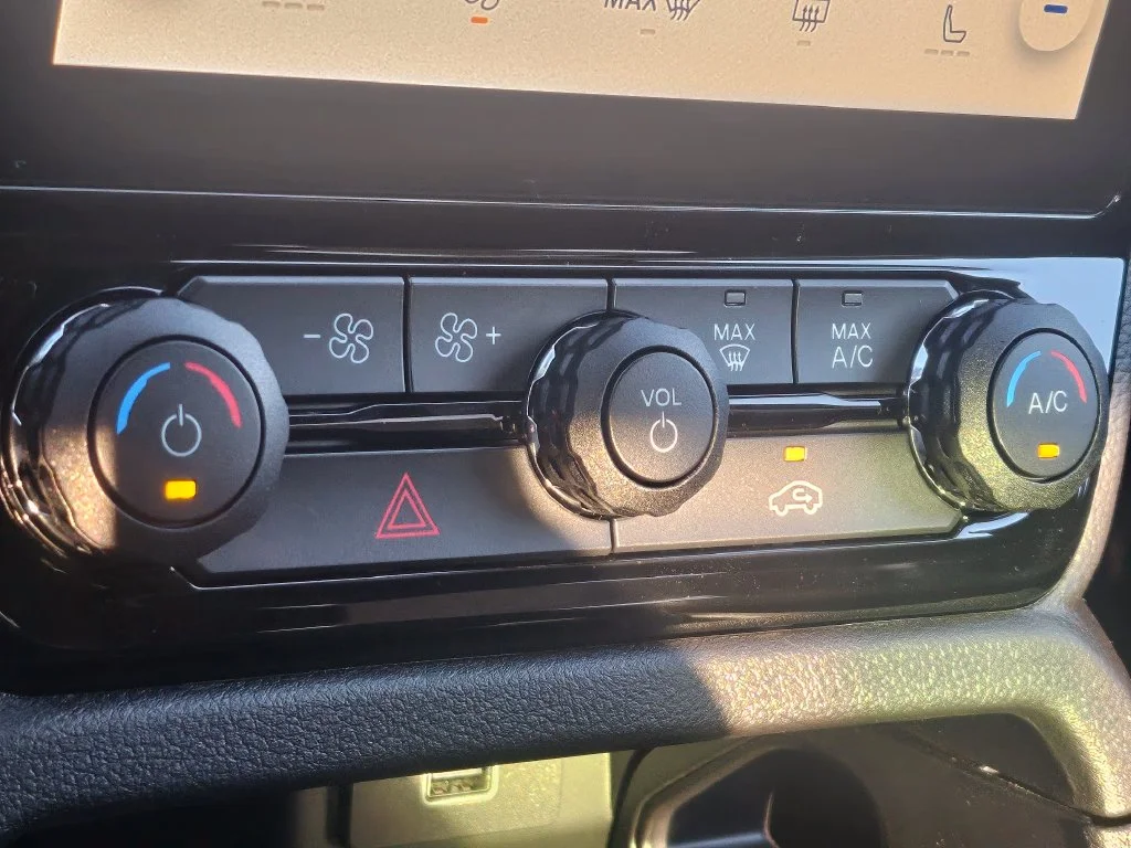 New 2026 Avalanche Ford XLT image 29