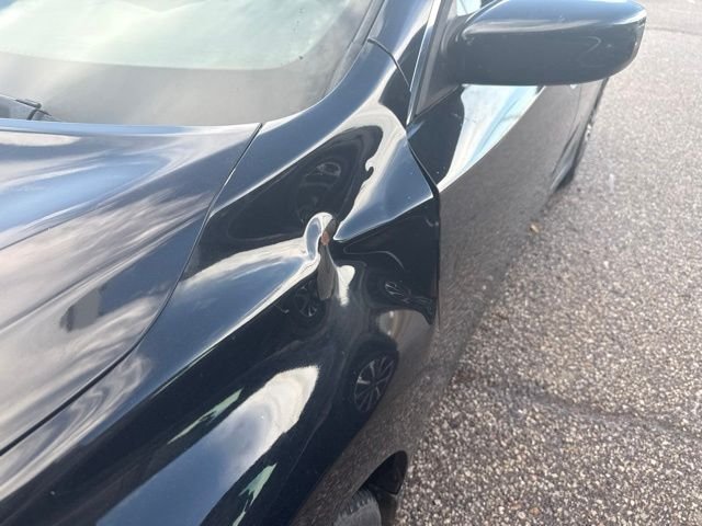 Used 2015 Black Nissan 2.5 S image 8