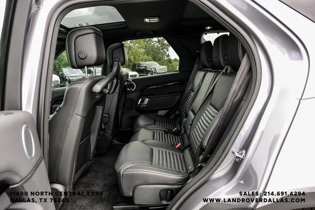 Used 2025 Eiger Gray Metallic Land Rover S image 44