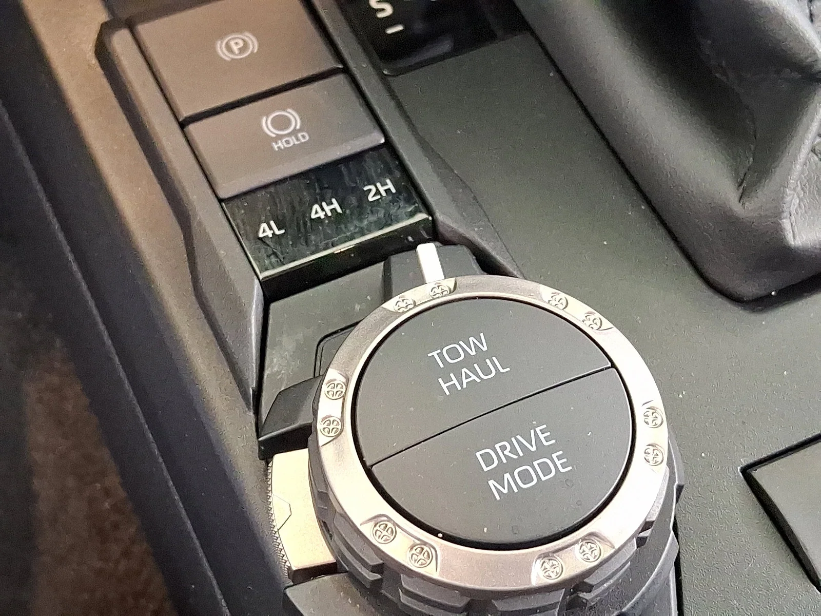 Used 2025 Cutting Edge - 1L0 Toyota SR5 image 22