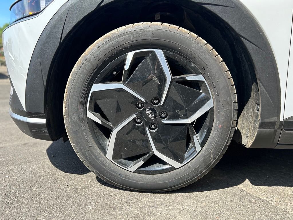 Certified Used 2024 Gray Hyundai SEL image 12