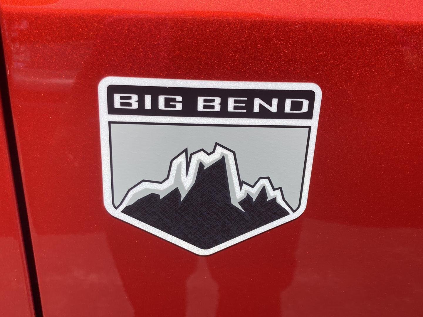 Used 2023 Hot Pepper Red Tinted Clearcoat Ford Big Bend image 9