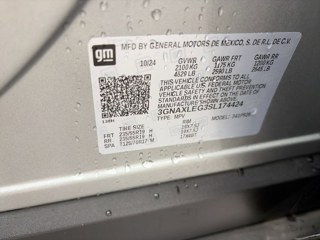 Used 2025 Gray Chevrolet RS image 26